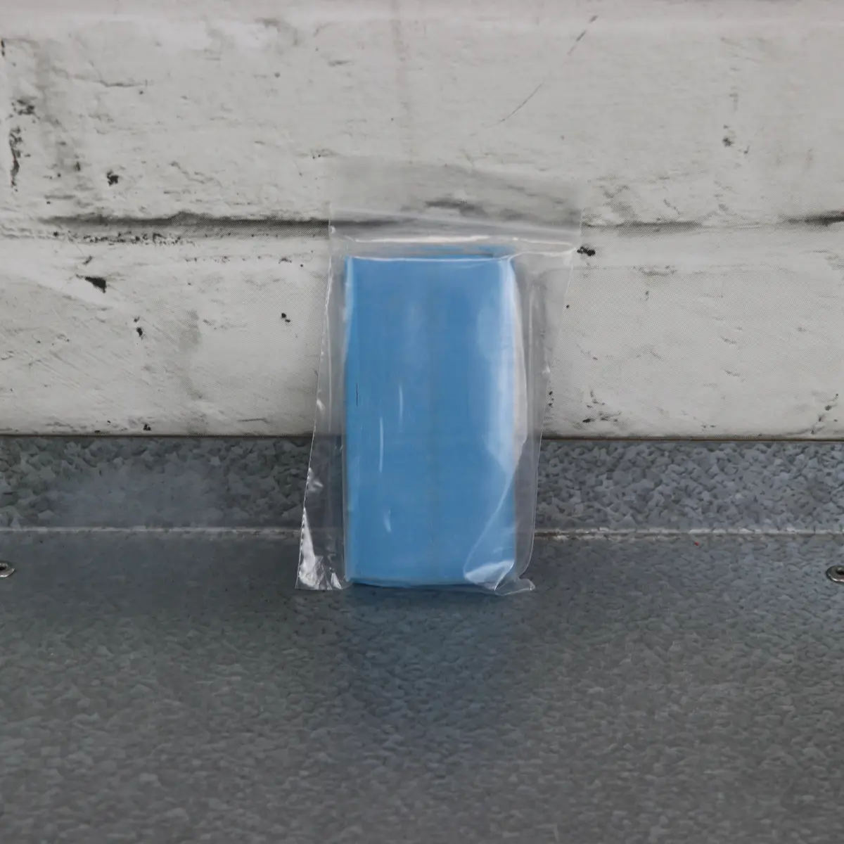 Martin Cox Medium Blue Clay Bar (100G) 1