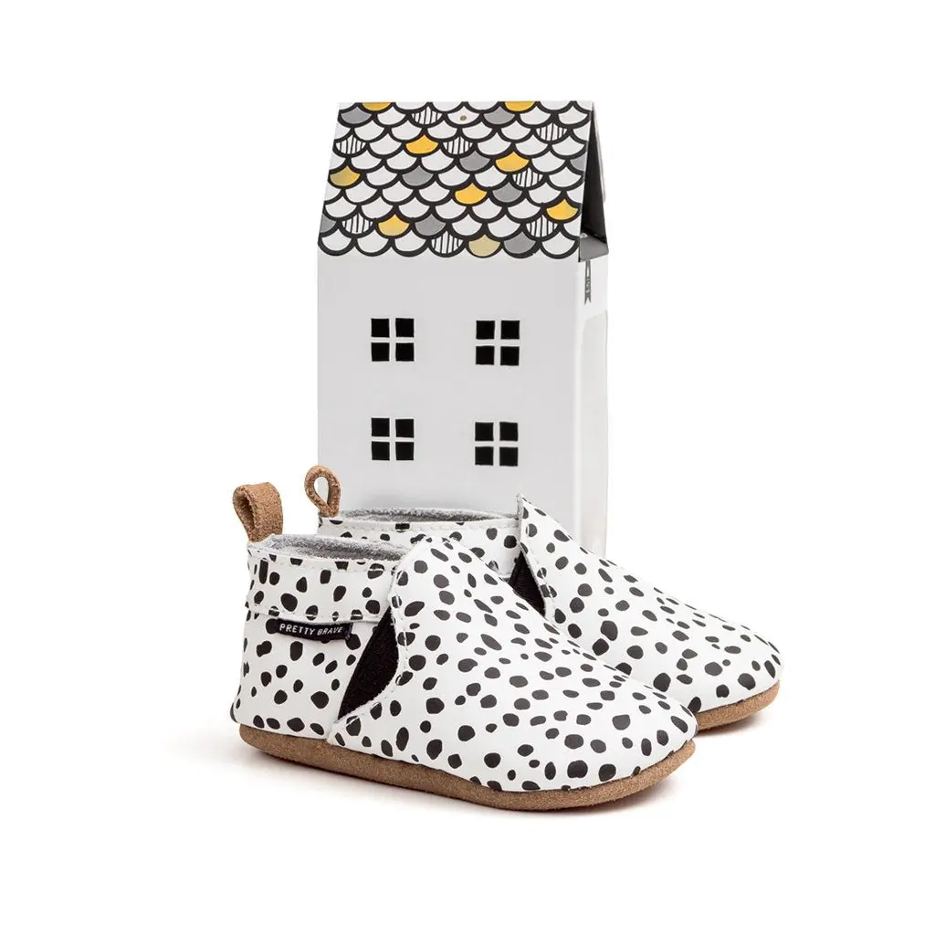 Pretty Brave - Slip On - Spots 1