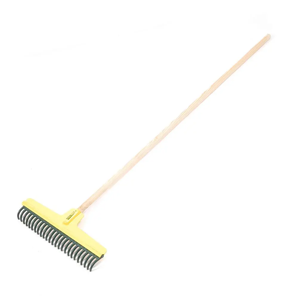 Lasher Rubber Lawn Rake - Wooden Shaft 1