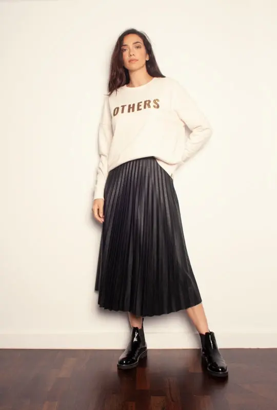 The Others - The Pu Sunray Skirt - Black 1