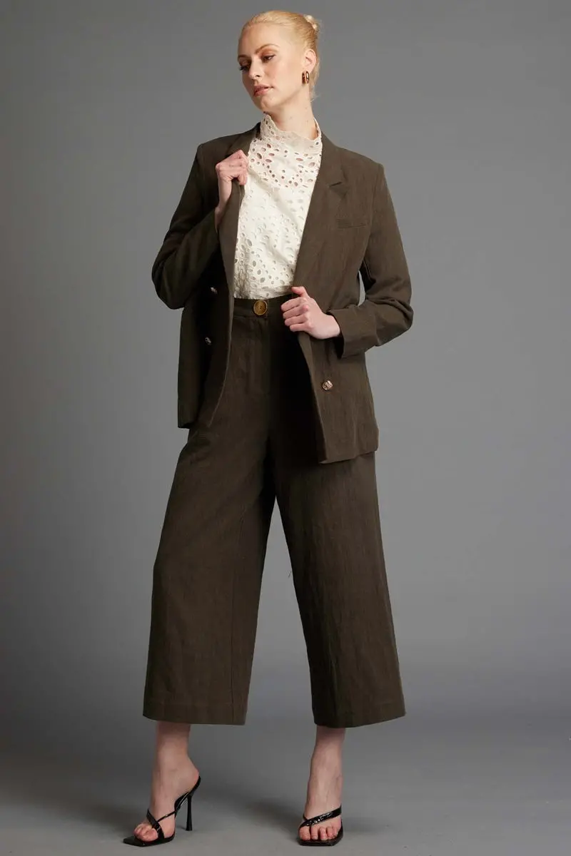 Fate + Becker - Last Dance Structured Solid Blazer - Khaki 1