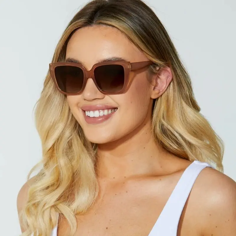 Sass - Dahlia Sunglasses - Honey 1