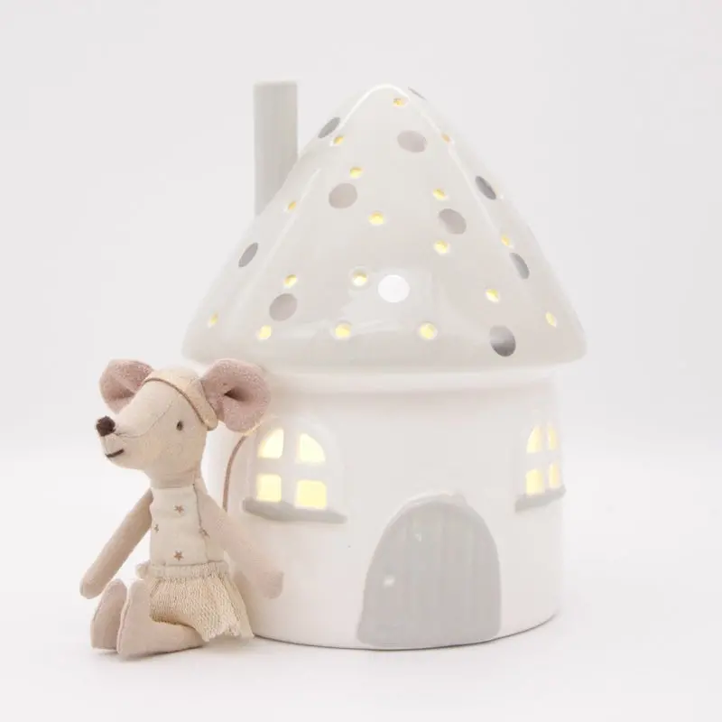 Little Belle Elfin House 1