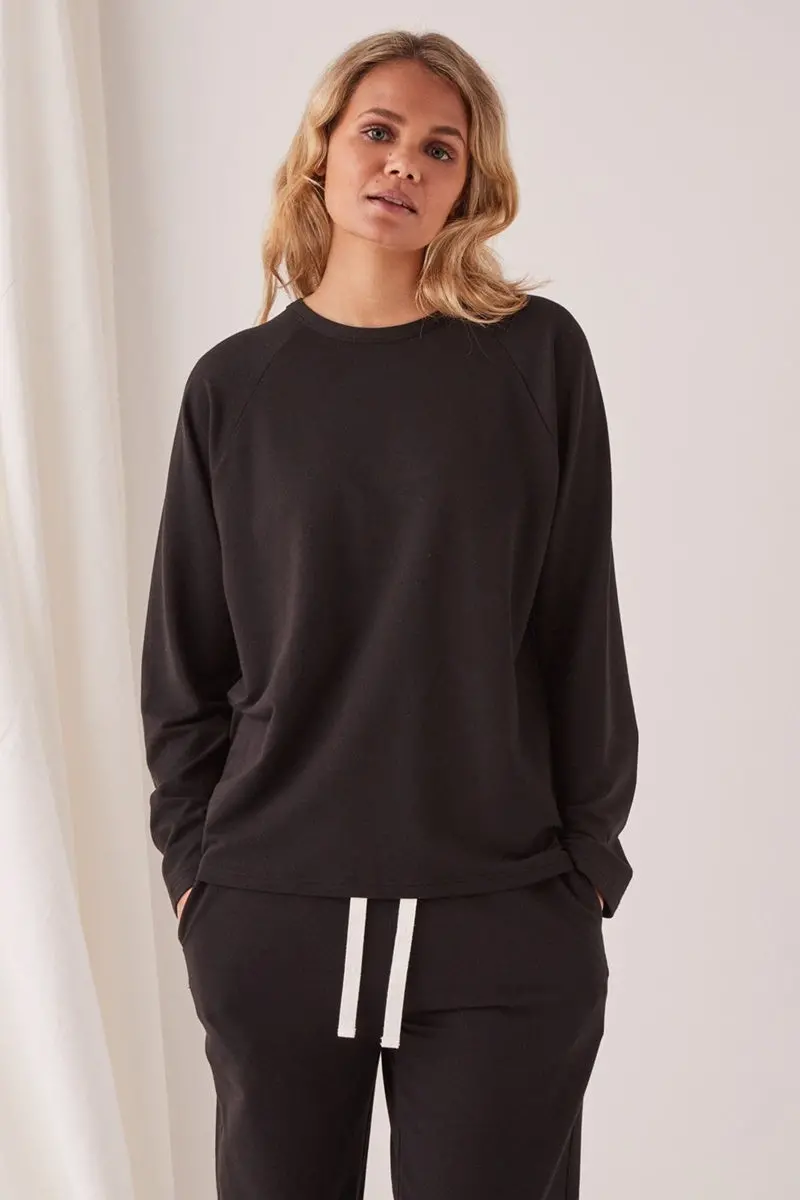 Assembly Label - Kin Fleece Top - Black 1