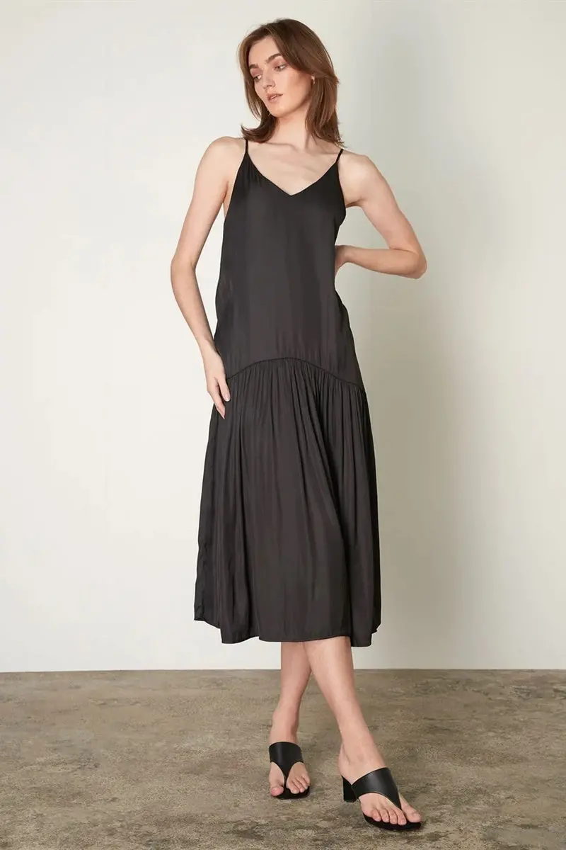 Esmaee - Cosmo Dress - Black 1