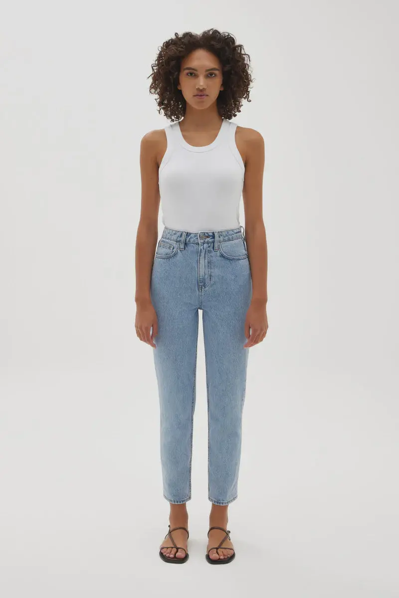 Assembly Label - Signature Slim Jean - Light Stone 1