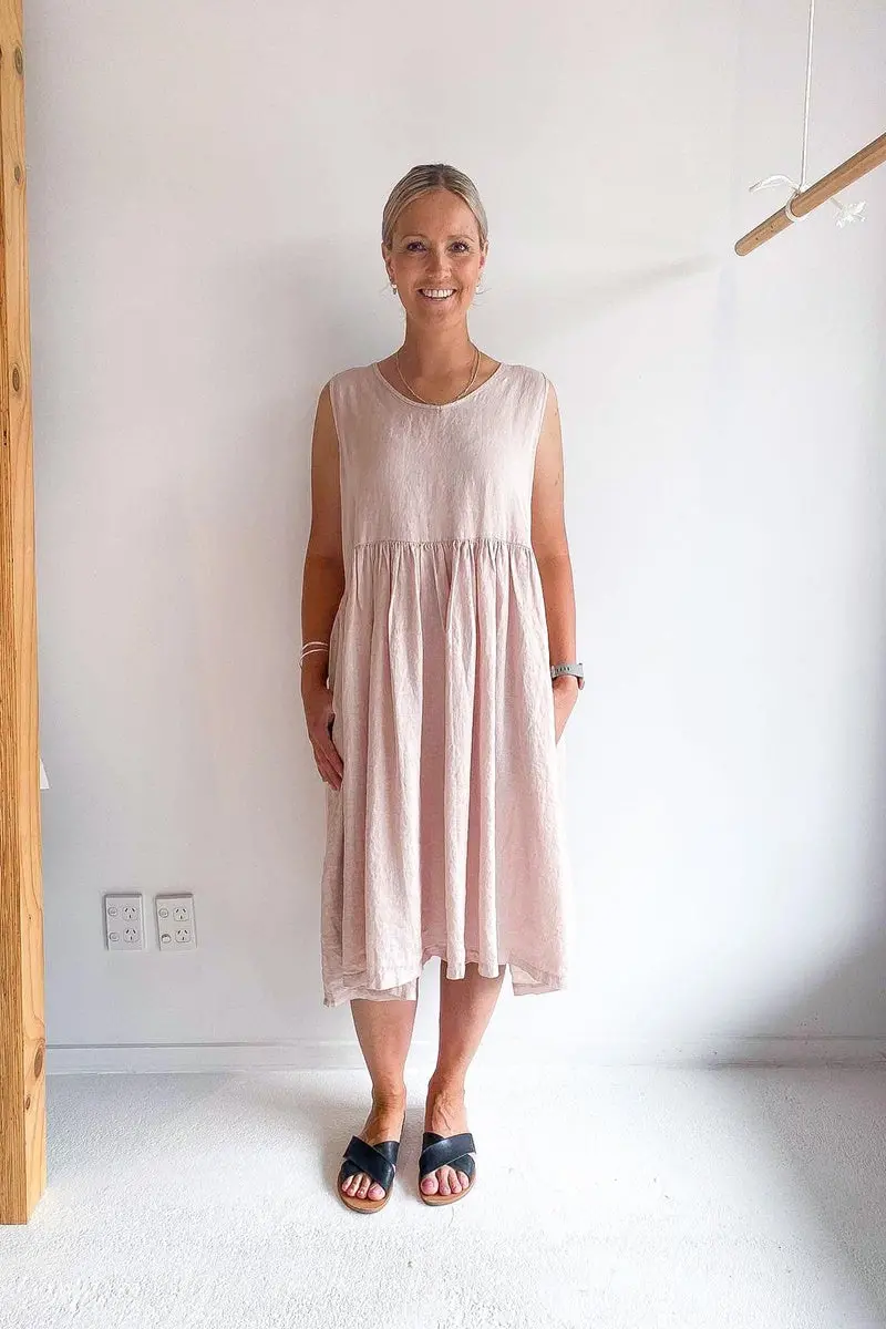 Montaigne Paris - Baggy Linen Sleeveless Dress  - Rose 1