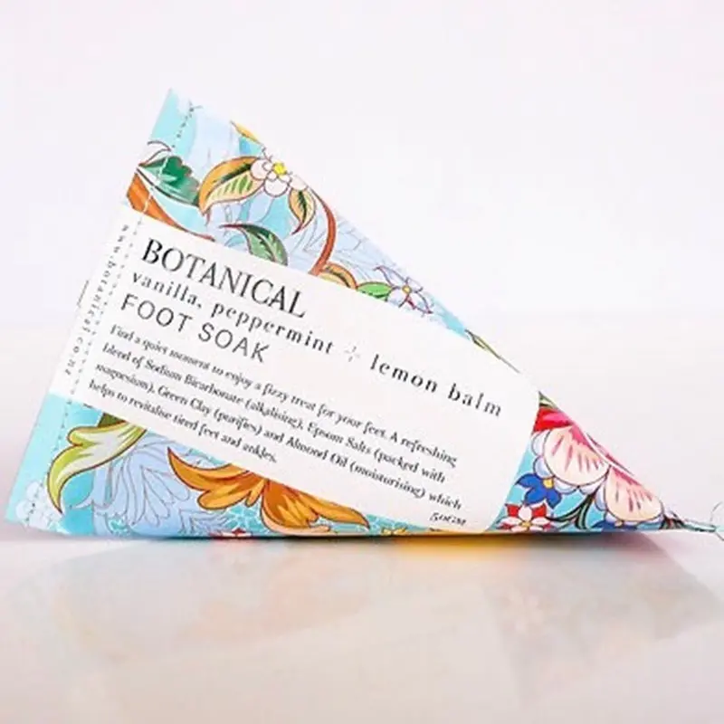Botanical - Foot Soak Peppermint, Vanilla + Lemon Balm 1