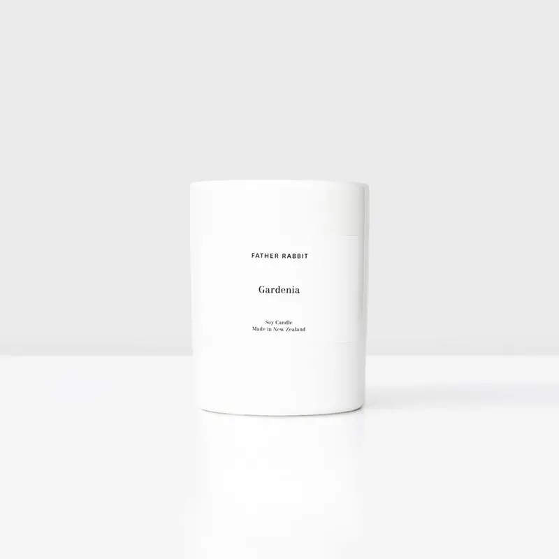Father Rabbit - Soy Scented Candle - Gardenia 1