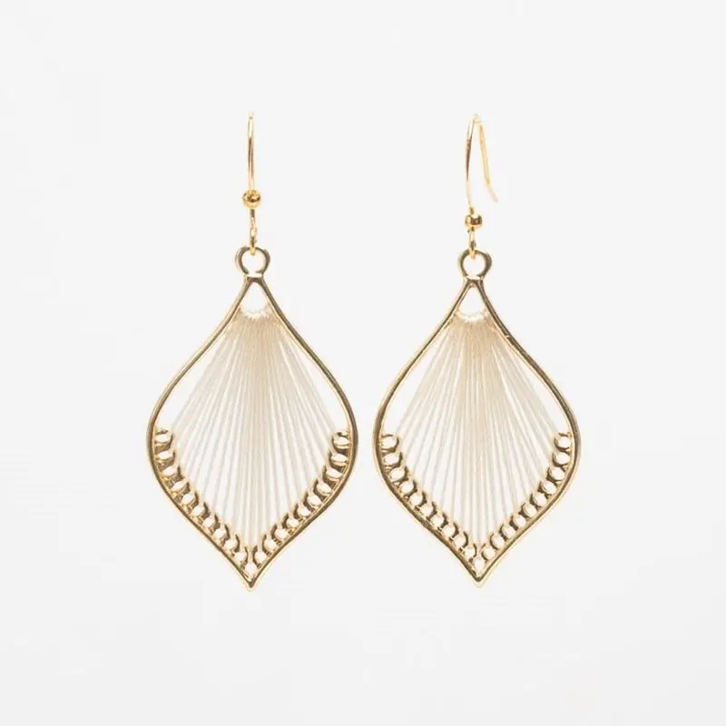 Stilen - Harp Earrings - Cream 1