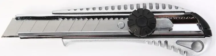 Ross Knife - 18Mm Snap Off Blade (Aluminium Body) 1