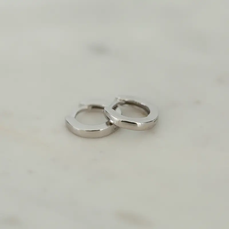 Sophie - So Classic Huggies - Silver 1