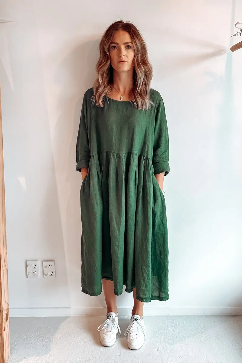 Montaigne Paris - Baggy Linen Dress - Forest Green 1