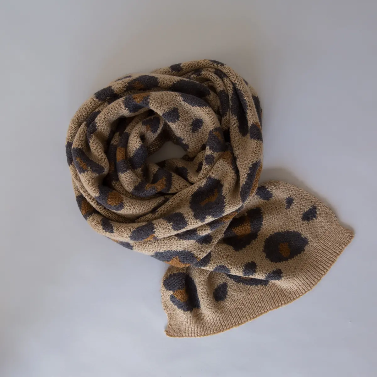 Sophie - Wild Knit Scarf 1