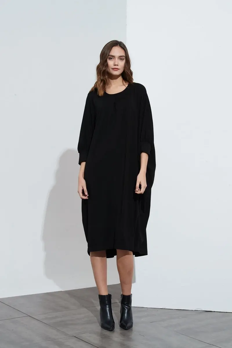 Tirelli - Relaxed Batwing Dress - Black 1