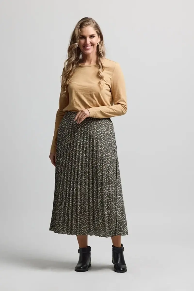 Stella + Gemma - Liberty Skirt - Grunge Tulip 1