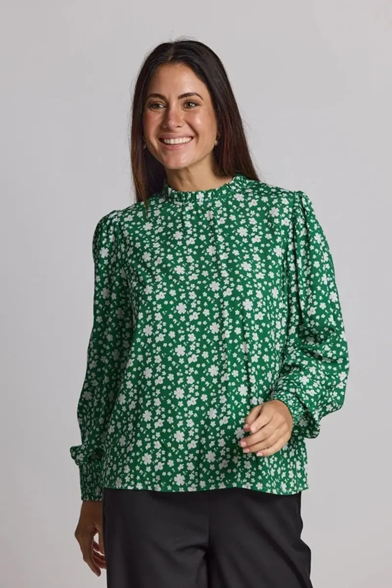 Stella + Gemma - Prospect Blouse - Green Floral 1