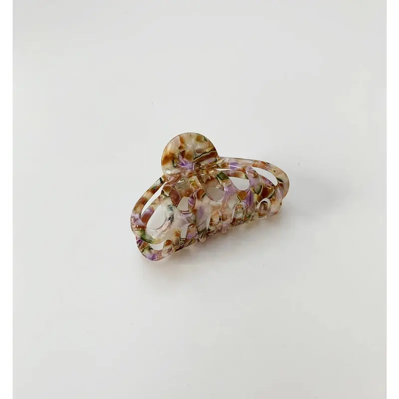 Stella + Gemma - Hair Claw - Basket Floral 1