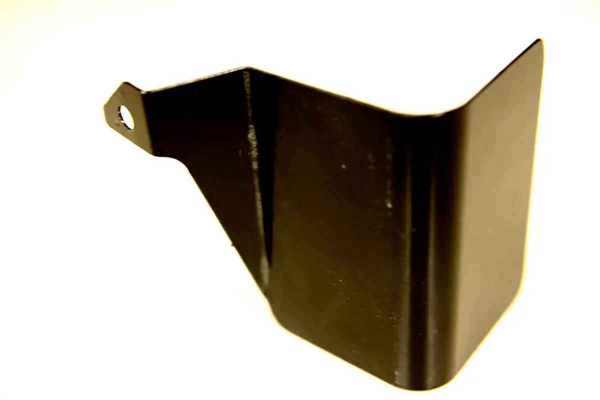 Valve Gear Air And Dust Deflector 1