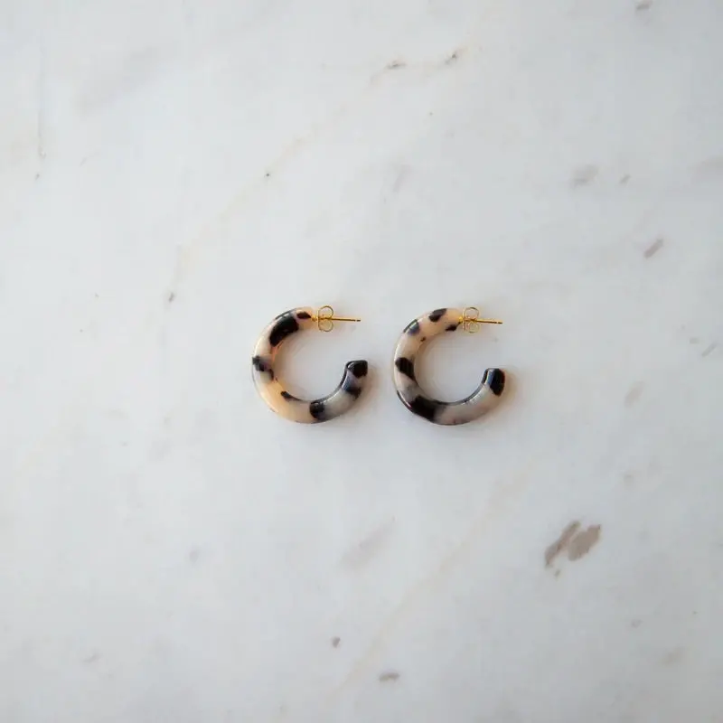 Sophie - Baby Bold Hoops - Light Tort 1