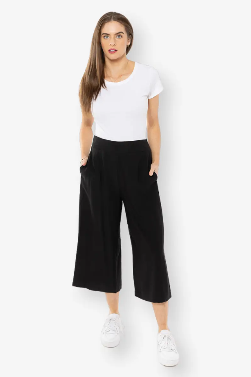 Billie The Label - Essential Wide Leg Crop Pant - Black 1