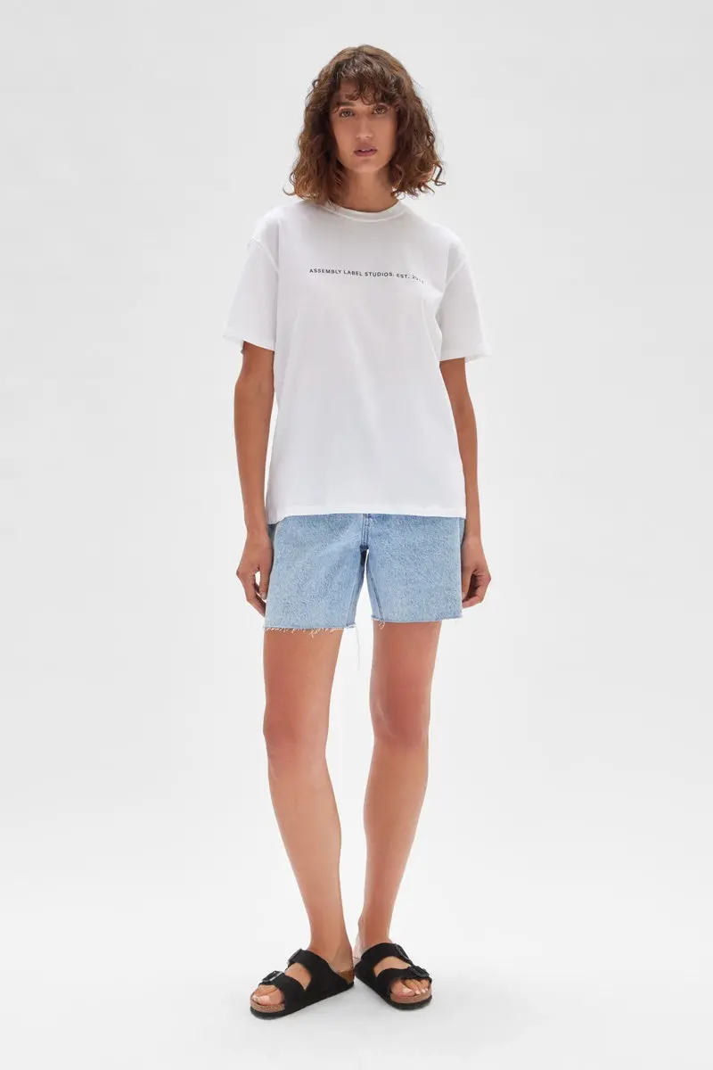 Assembly Label - Delmar Everyday Organic Tee - White/Black 1
