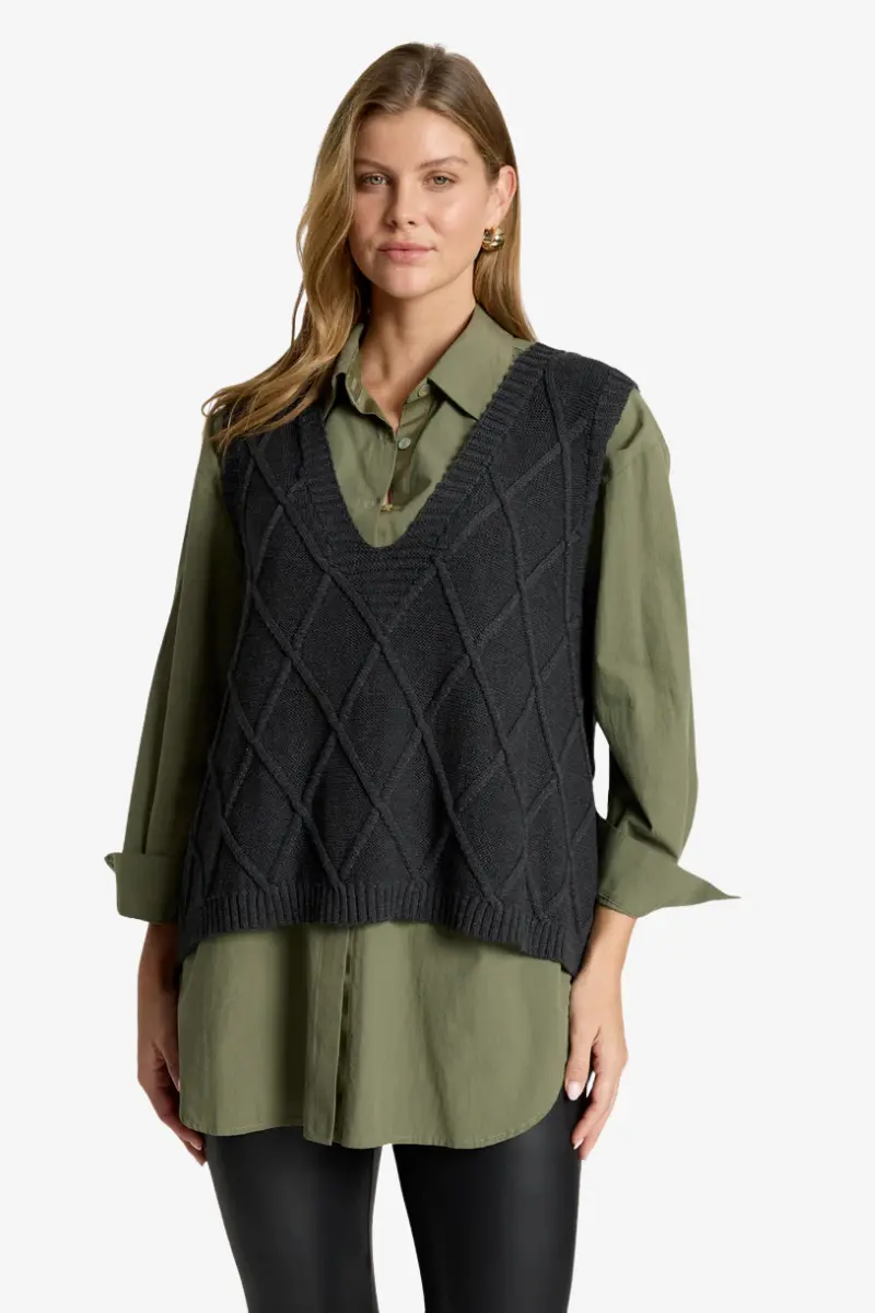 Eb & Ive - Liora Knit Vest - Charcoal 1
