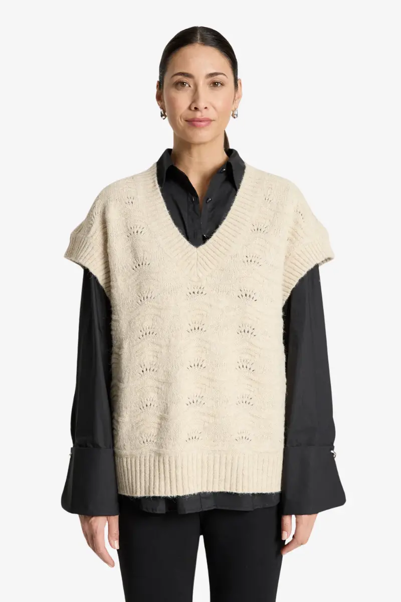Eb & Ive - Orin Knit Vest - Dune 1