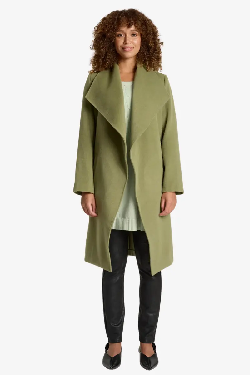 Eb & Ive - Wanderer Coat - Pampas 1
