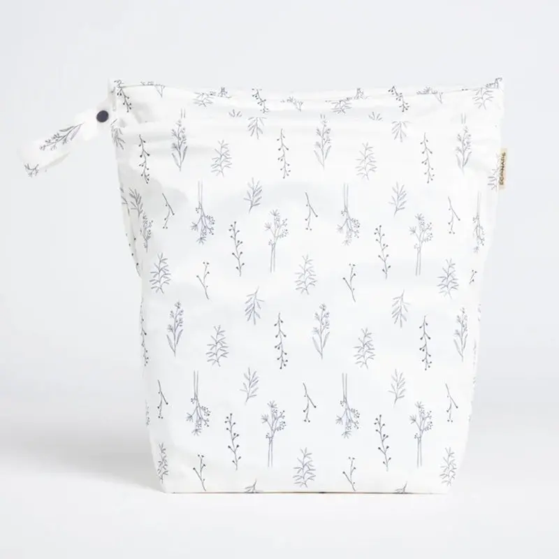 Econaps - Wet Bag - Grey Folk Botanical - Overnighter 1