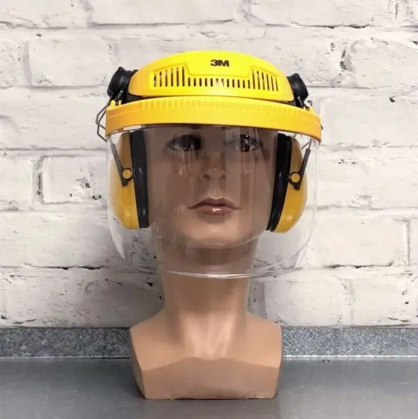 3M Visor With Peltor Ear Defenders 1
