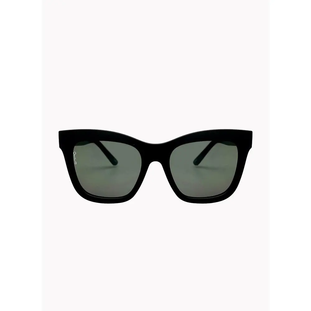 Otra - Irma - Black 1