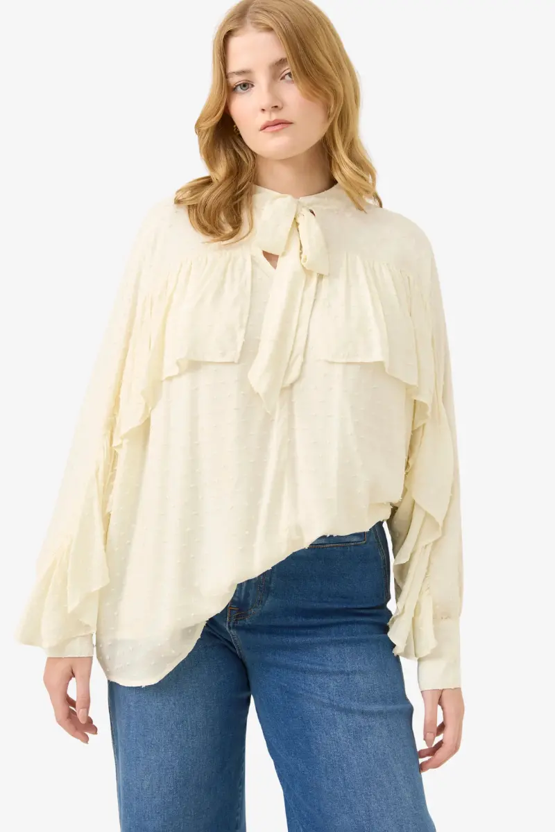 Isle Of Mine - Della Blouse - Ivory 1