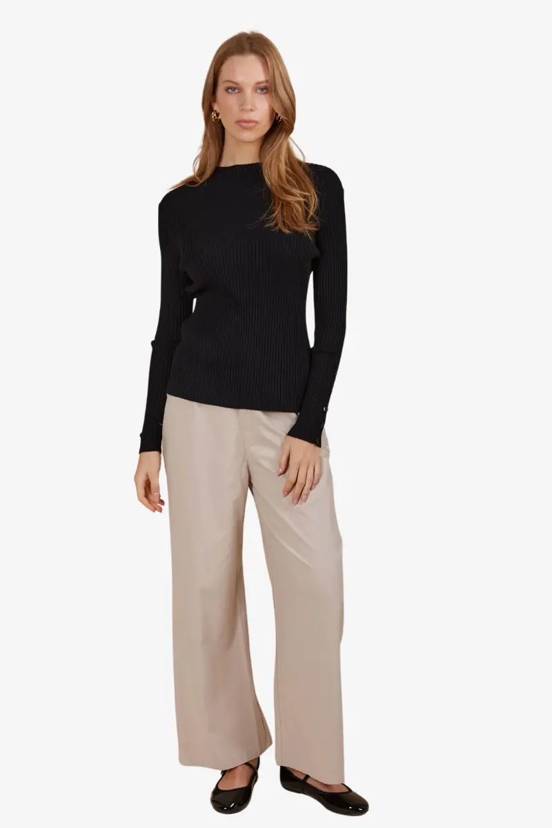 Isle Of Mine -Juno Knit Top - Onyx 1