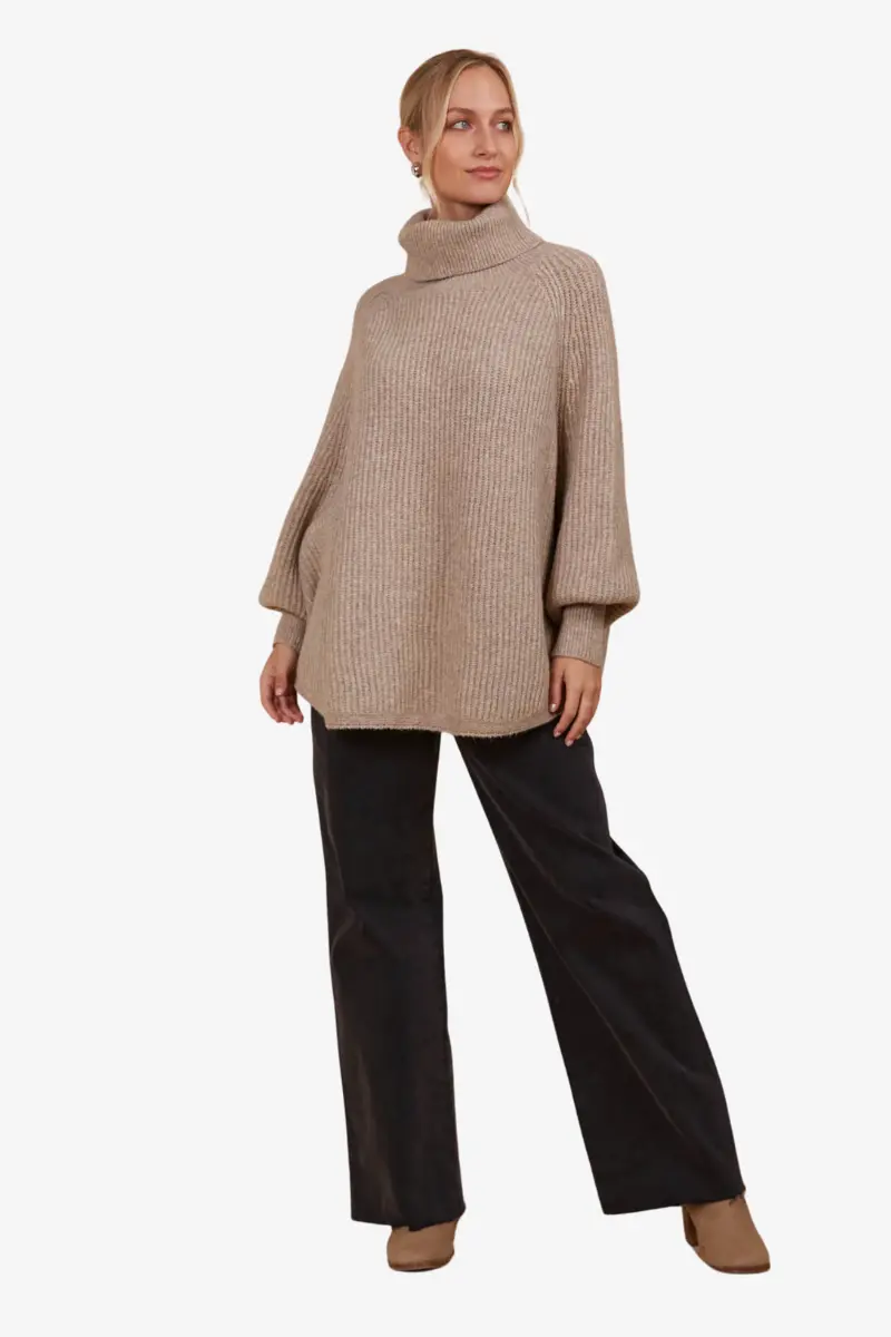 Isle Of Mine - Miru Poncho -Taupe 1