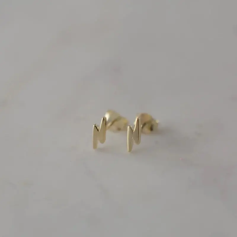 Sophie - Flashy Studs - Gold 1