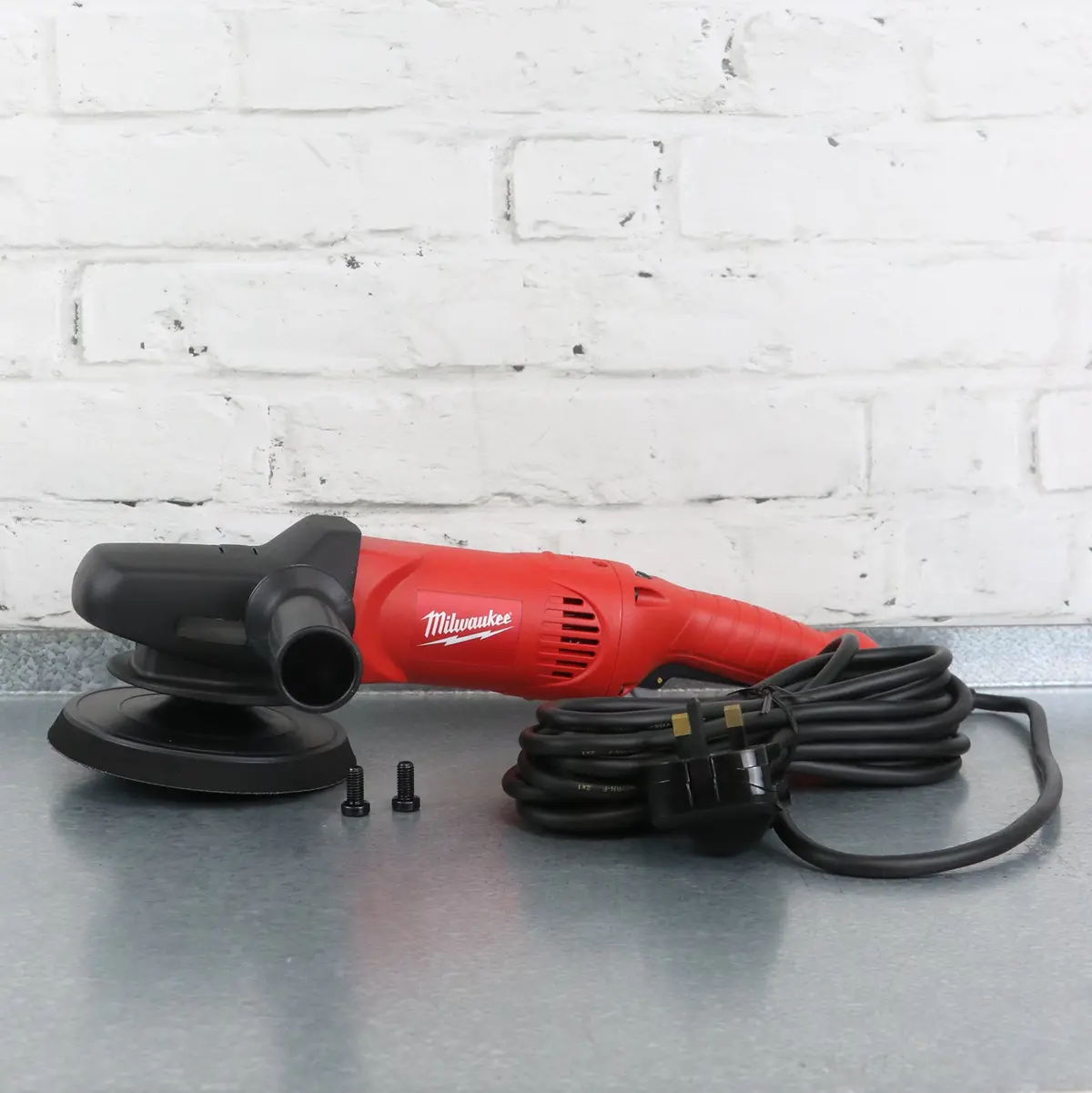 Milwaukee Ap 12 E 1200W Polisher With Electronic Variable Speed 1