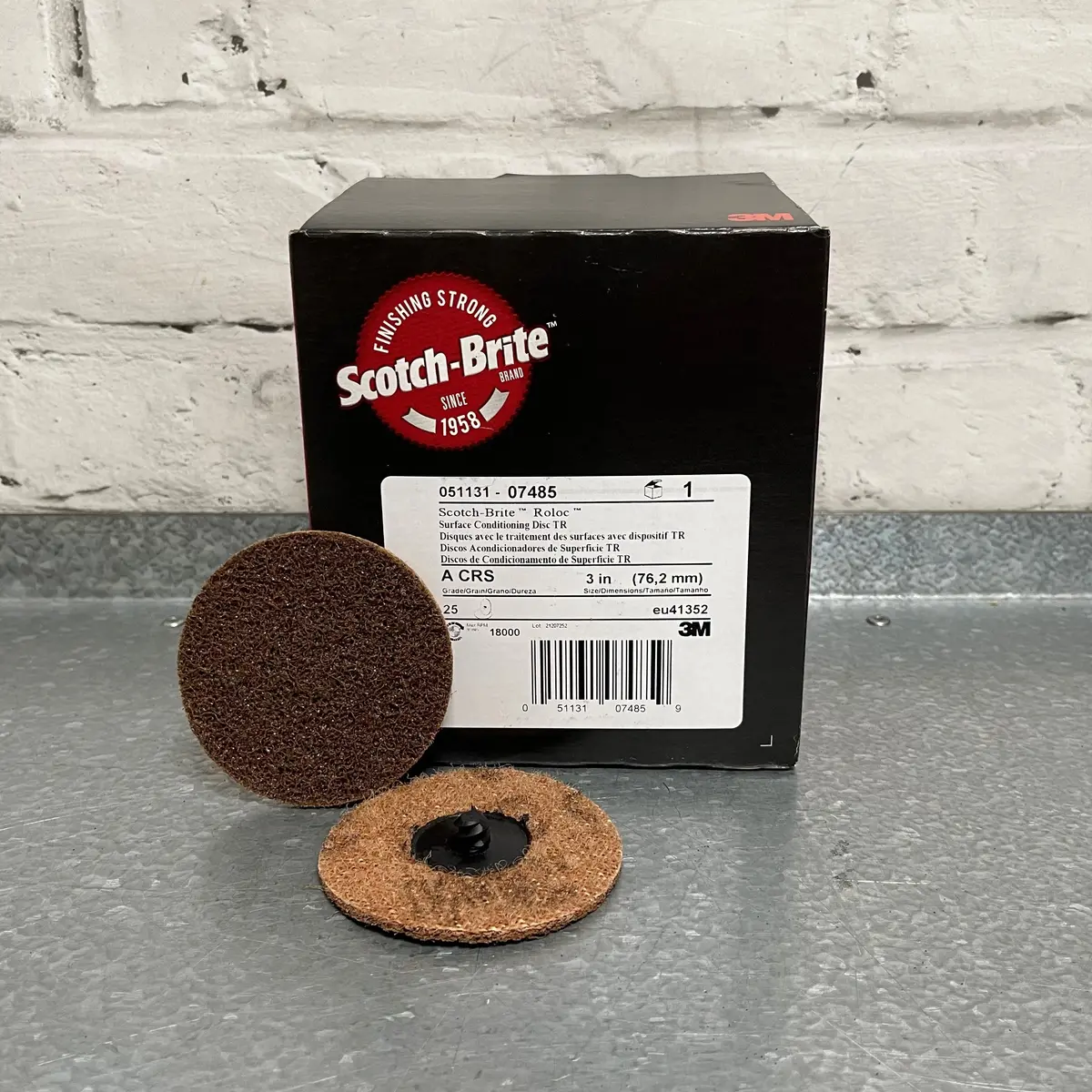 3M Surface Conditioning Discs (Box Of 25) 1