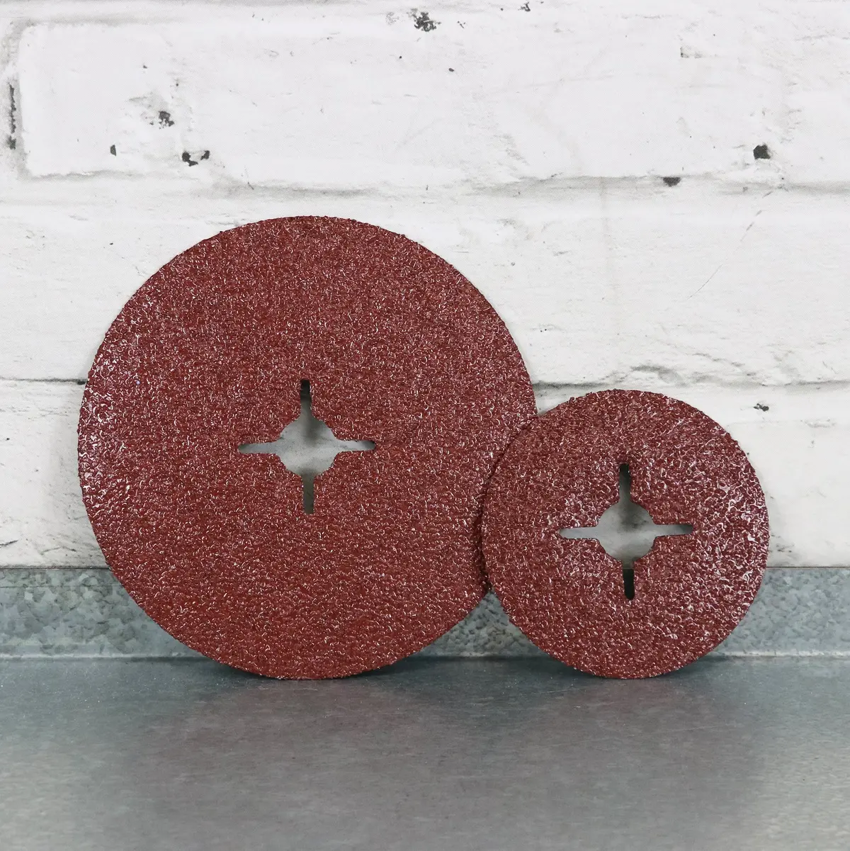 3M Slotted Fibre Disc P36 (Pack Of 25) 1