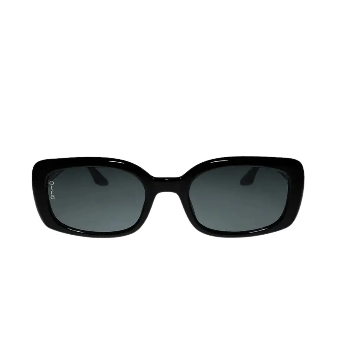 Otra -Daisy -Black/ Smoke 1