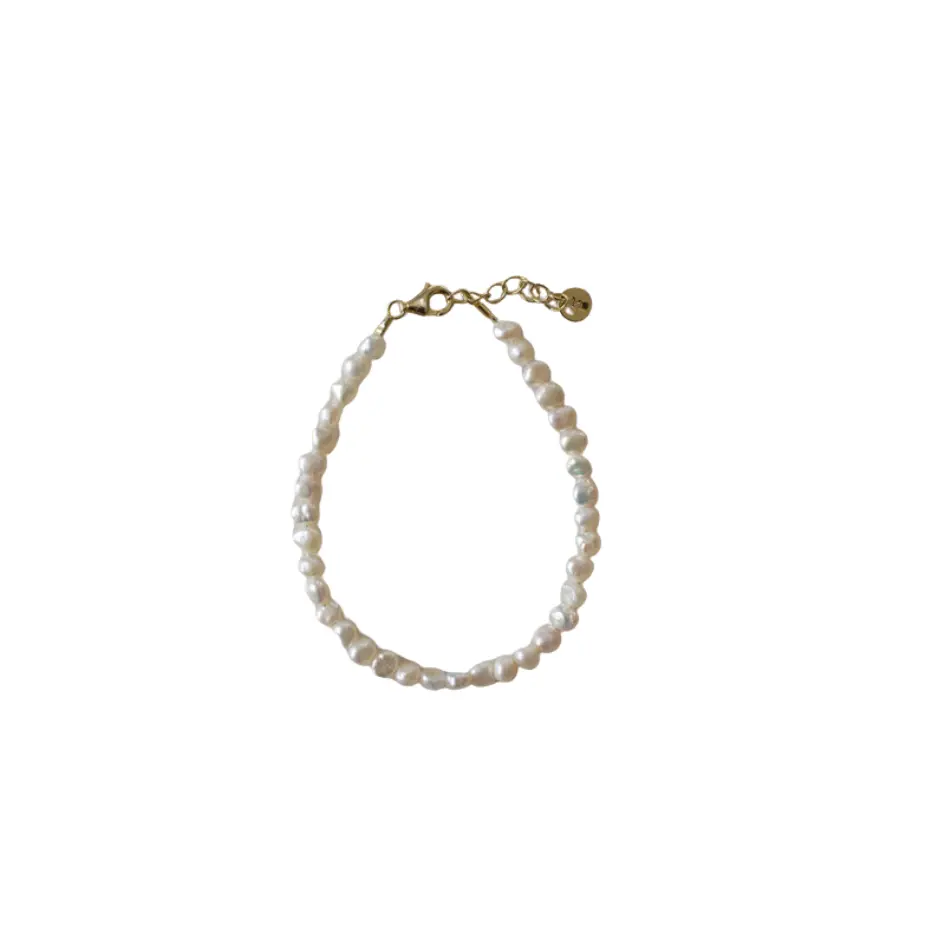 Sophie - Pretty In Pearls Bracelet 1