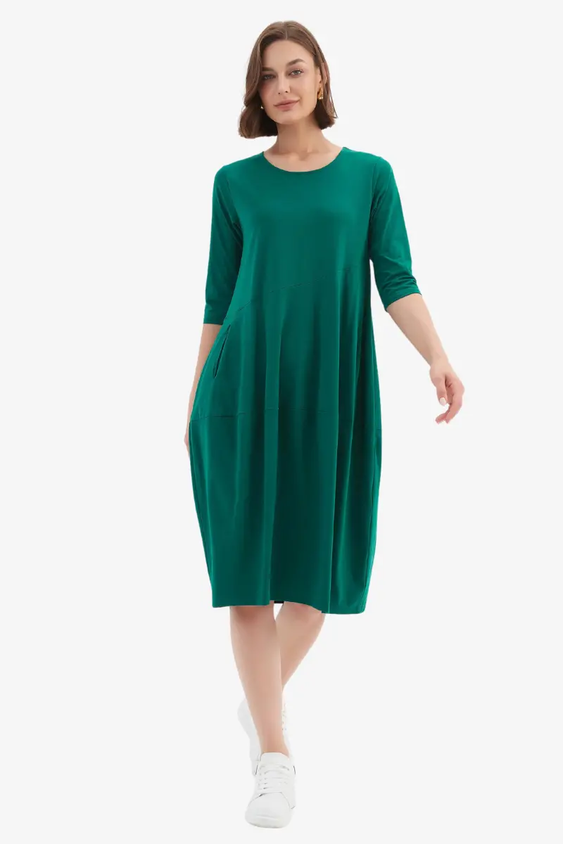 Tirelli - 3/4 Sleeve Diagonal Seam Dress - Emerald 1