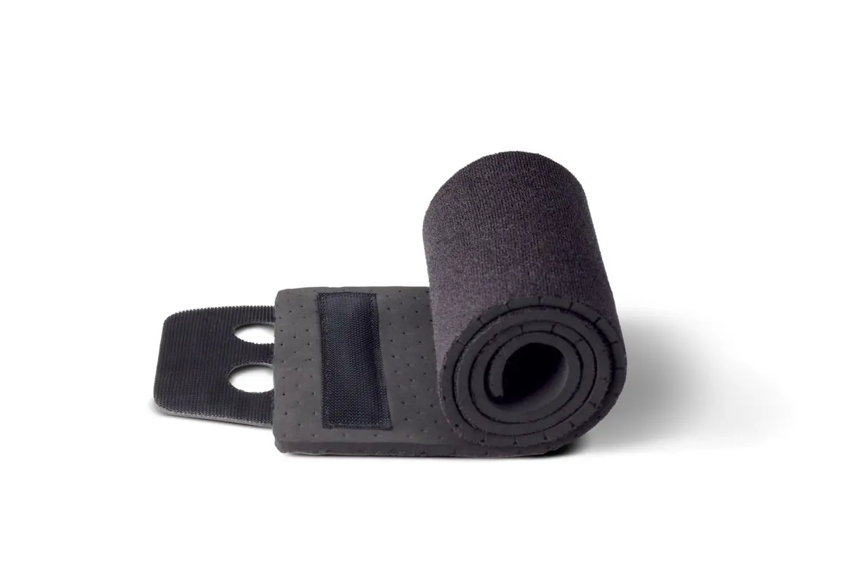 Aspen Knee Suspension Wrap 1