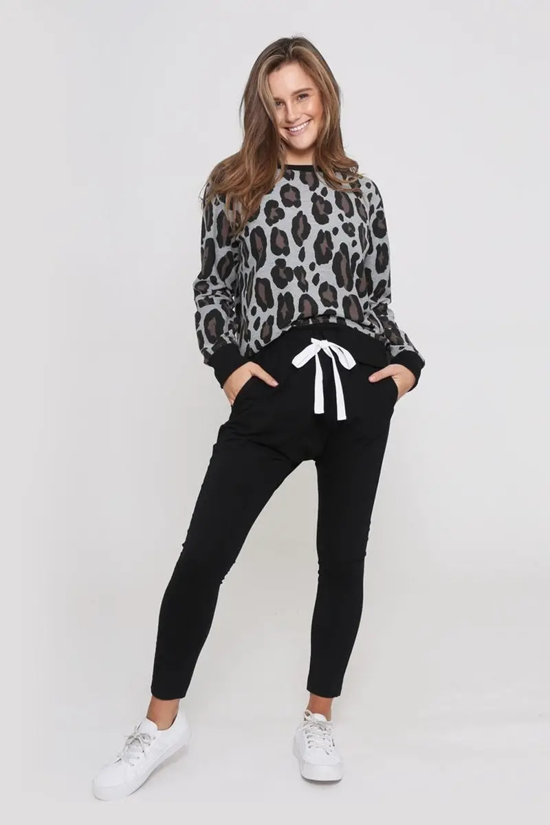 Leoni - Lucy Crew - Grey Leopard 1