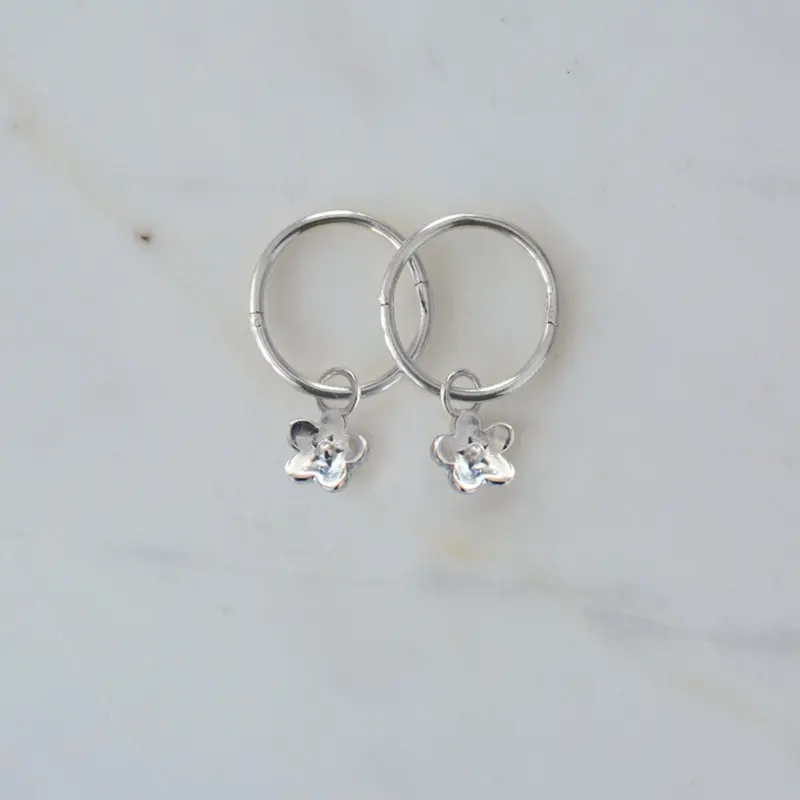 Sophie - Daisy Day Sleepers - Silver 1