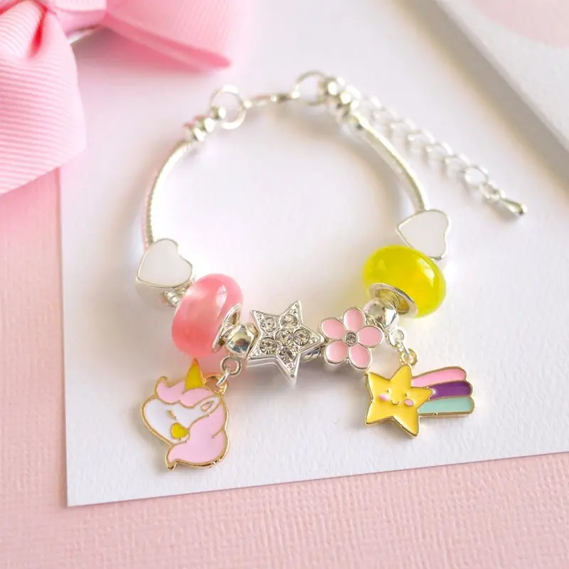 Lauren Hinkley - Ruby's Magic Charm Bracelet 1