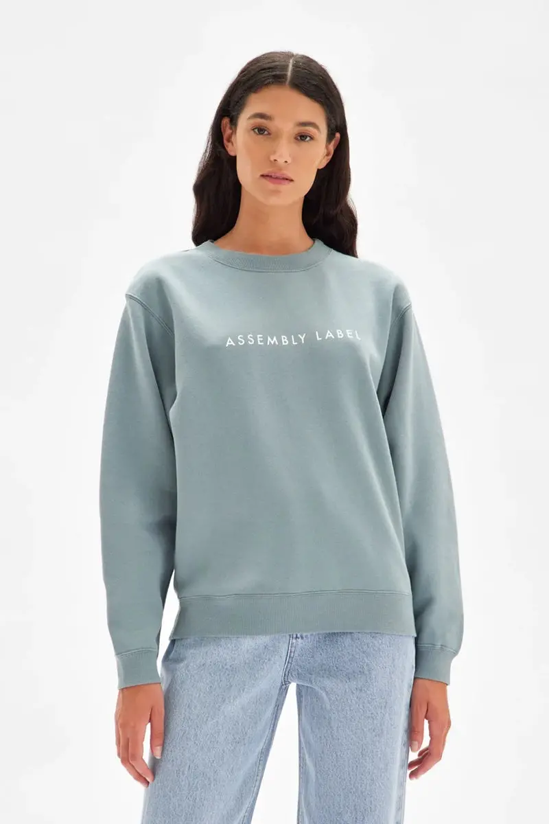 Assembly Label - The Logo Fleece - Pacific / White 1
