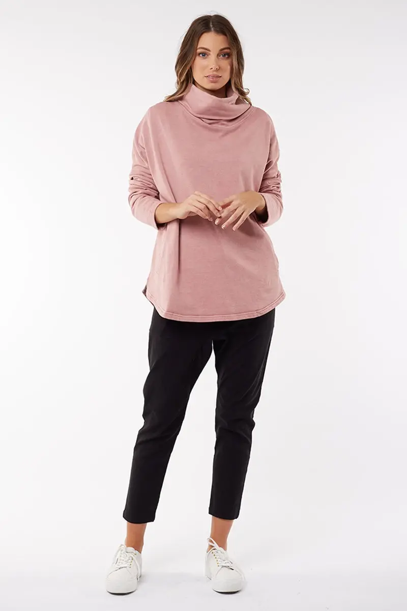 Foxwood - Cosy Cowl - Pink 1