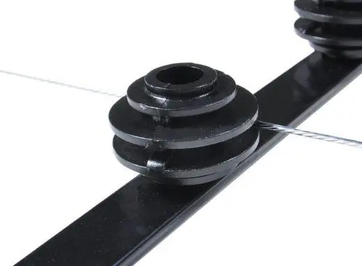Nemtek Flat Bar Insulator 1