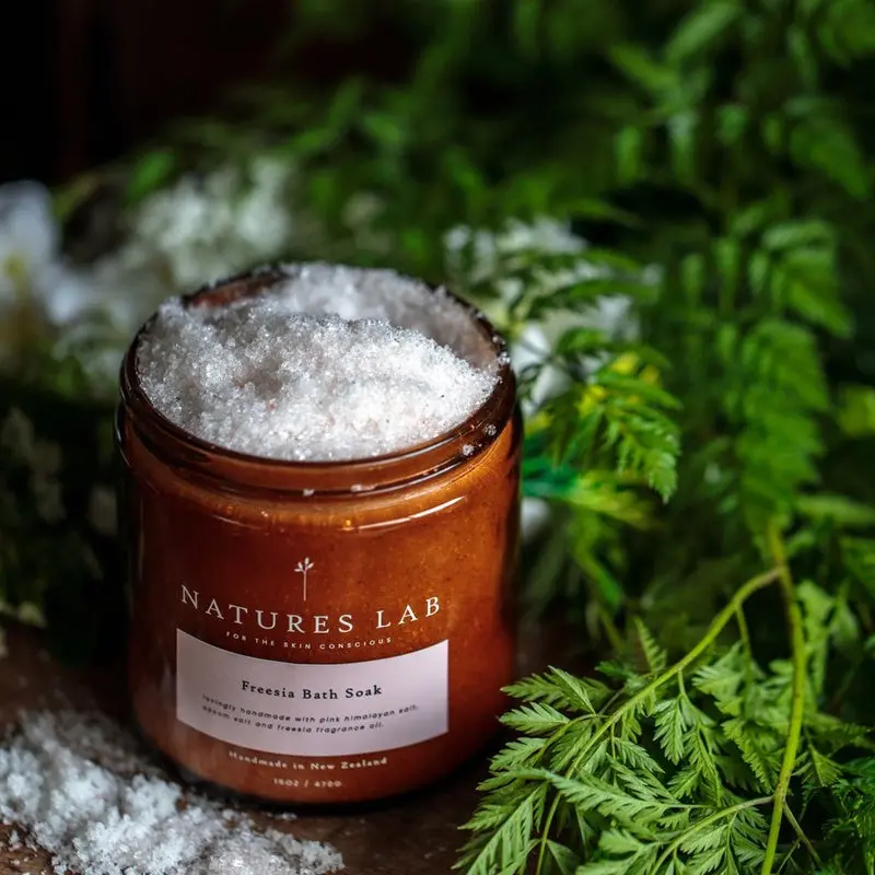 Natures Lab - Freesia Bath Soak 1
